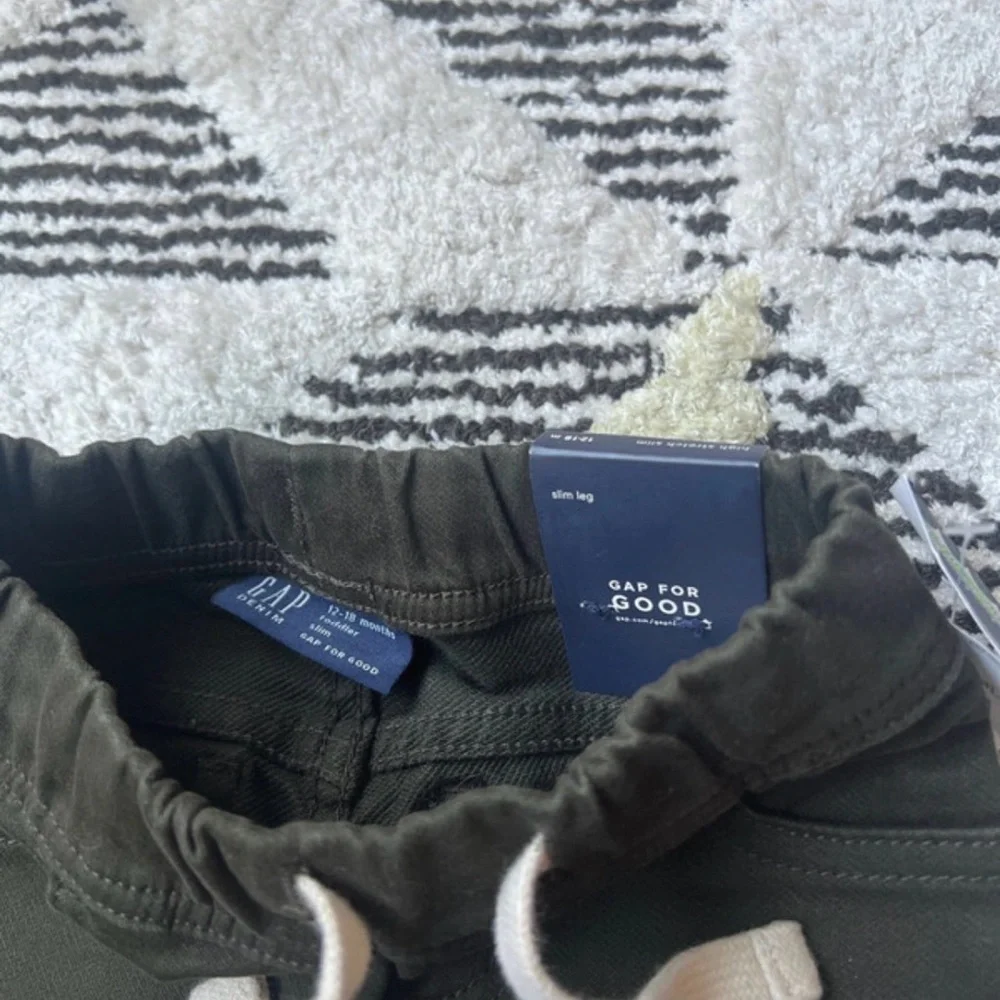 NWT Baby Gap Denim High Stretch Slim Pull-on Pants